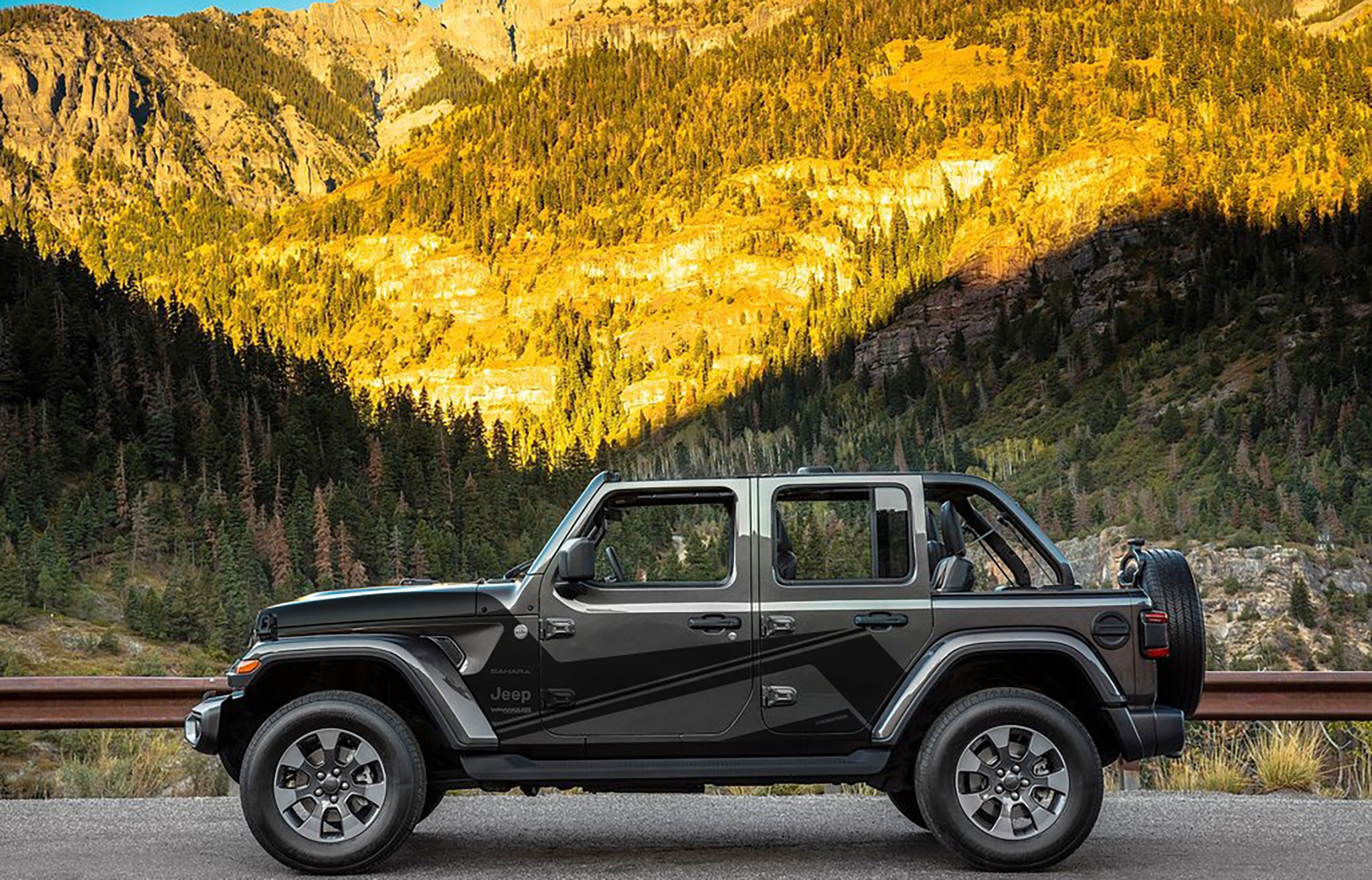 Disperse the new line of Jeep Wrangler Graphics from Raceskinz®